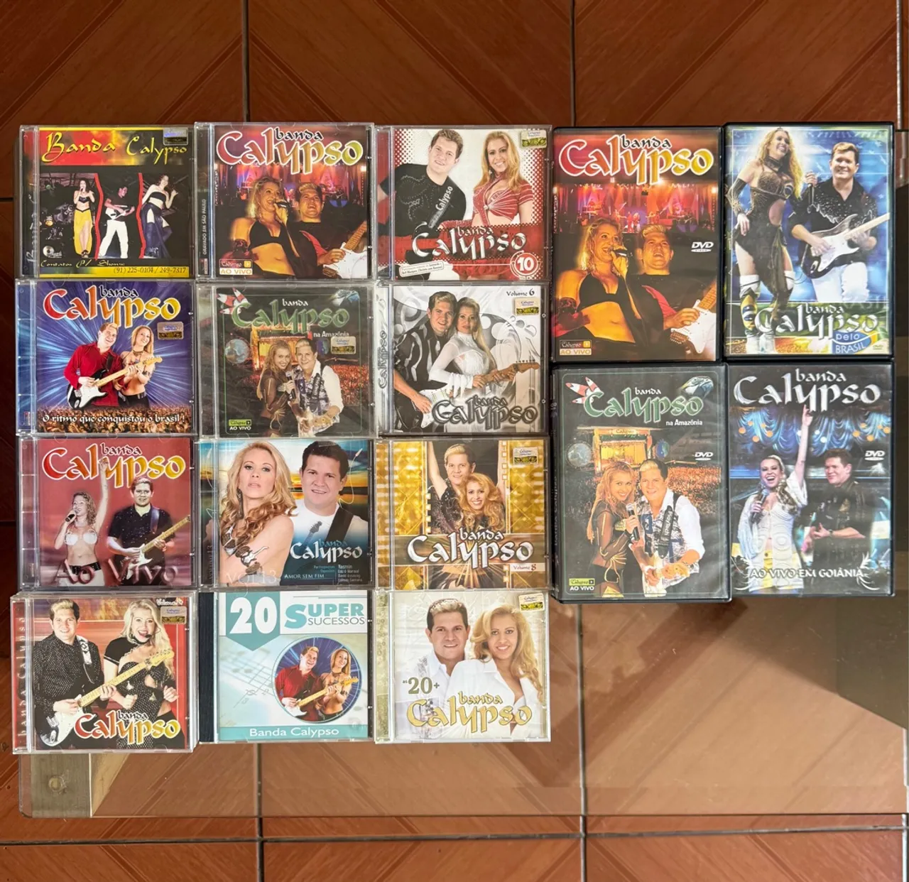 Cds e DVDs Banda Calypso