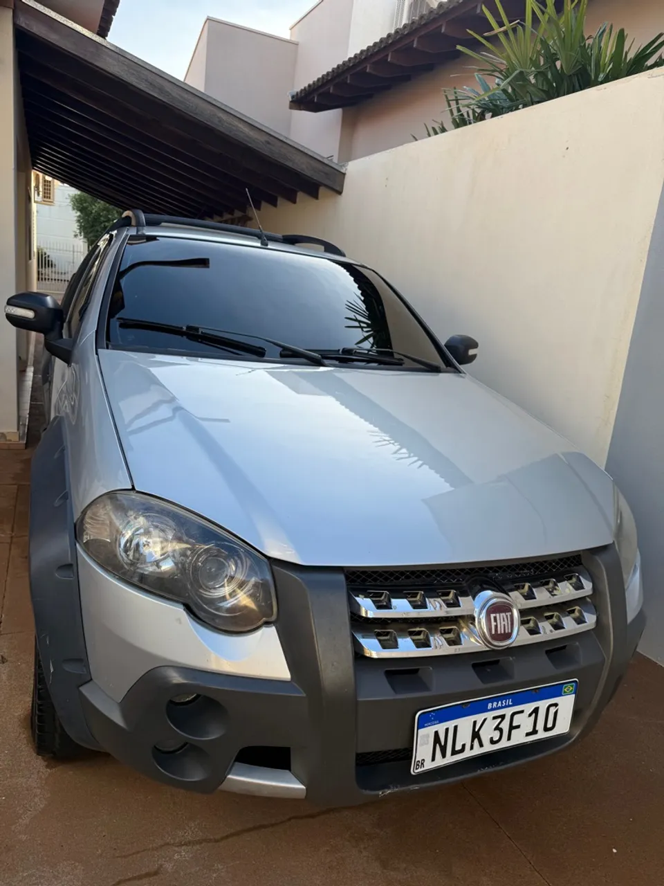 Strada Adventure 1.8 2009 Completa 