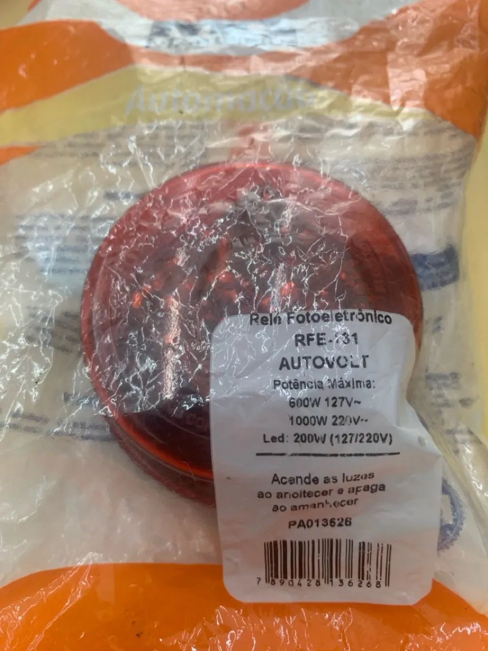 Relé Fotoeletrônico Externo Autovolt 1000w Plug Bs Margirius com Tomada BS1 - Foto 5