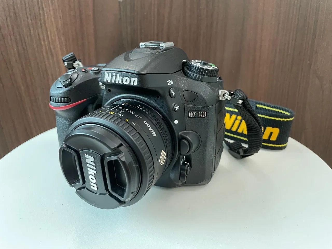 Nikon D7100 e Lente 18-105mm VR DX - eMania Foto e Video