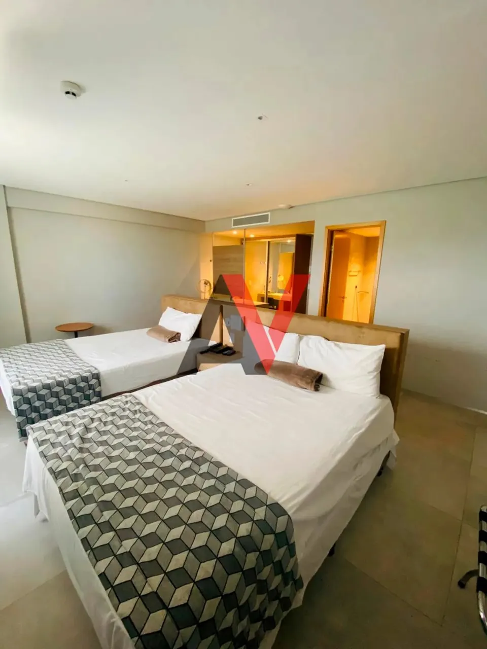 AV- More ou invista 1Qt com bela vista mar de Candeias/ Com lazer!