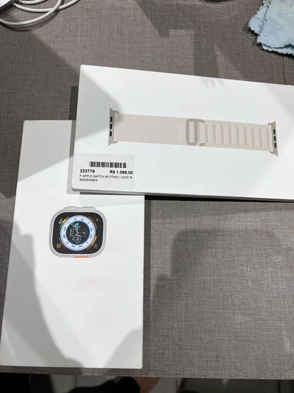 Apple Watch Ultra 49mm + Pulseira Starlight Loop