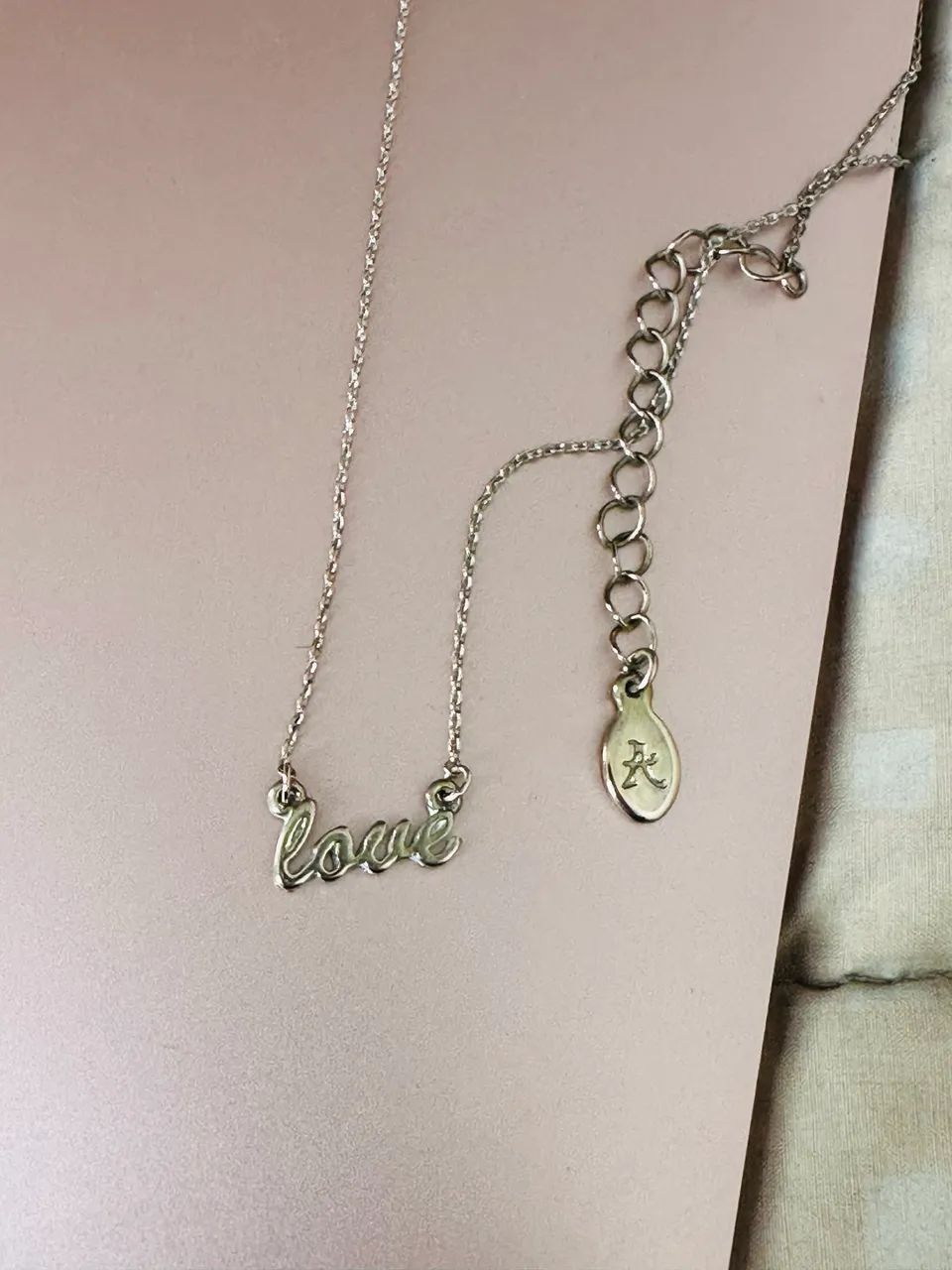 Colar LOVE - Accessorize