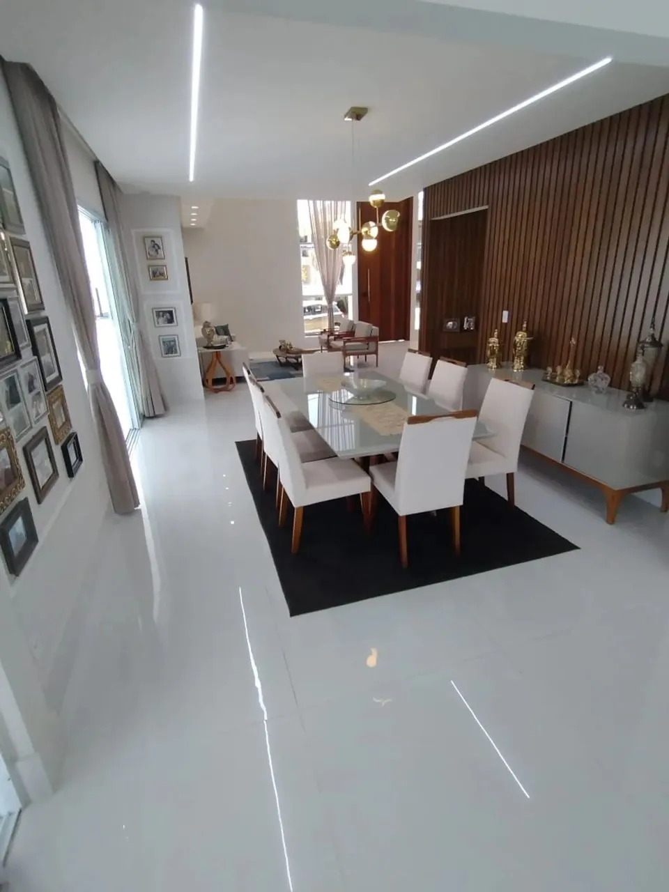 Casa - Bosque dos Poetas - 375m2 - 04 suítes - Energia Solar - Piscina - Espaço Gourmet -