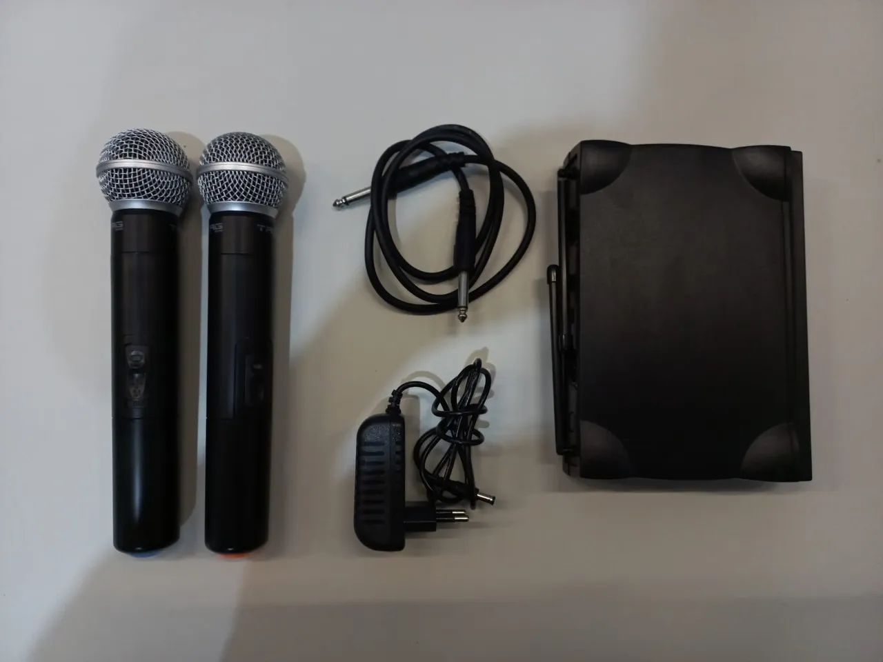 Jogo de microfone profissional. 64352265005059121