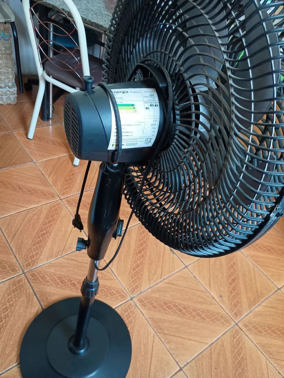 Ventilador de coluna Mallory 64312006722561123