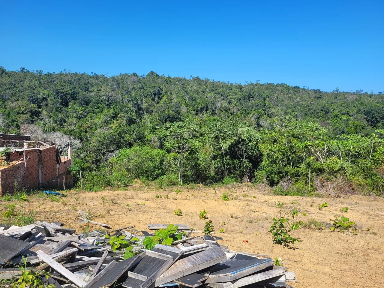 Terreno próximo a praia da sereia ?