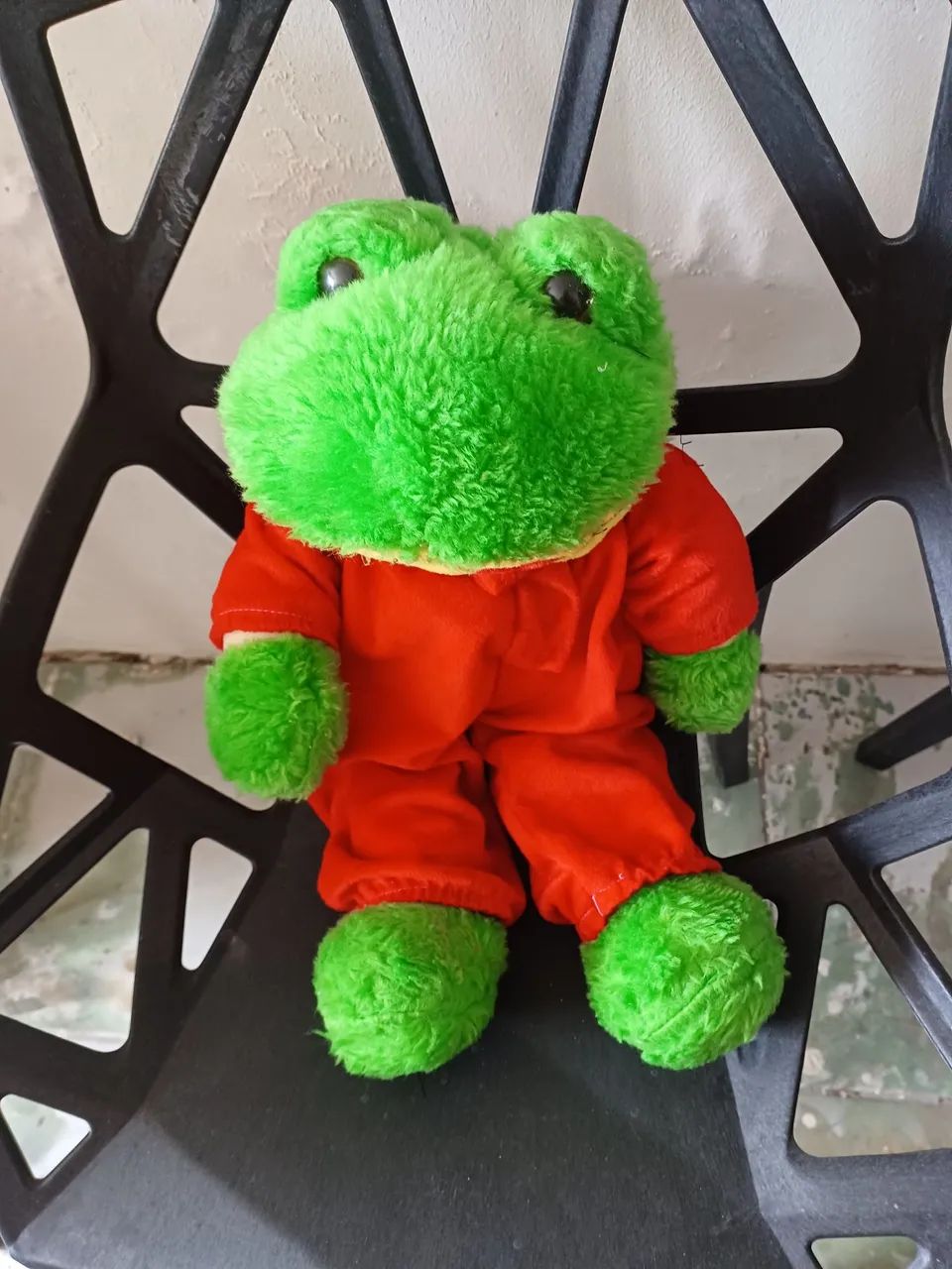 Sapo de Pelúcia Vermelho - Foto 3