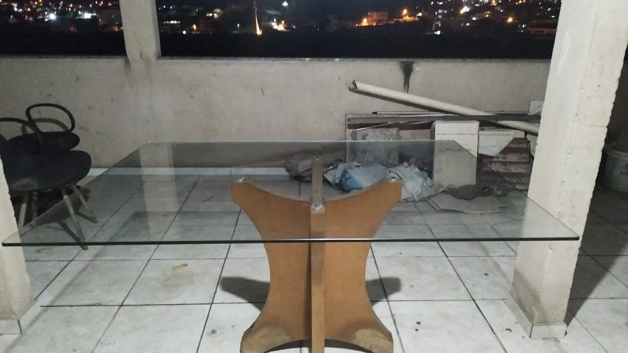 Mesa de Vidro
