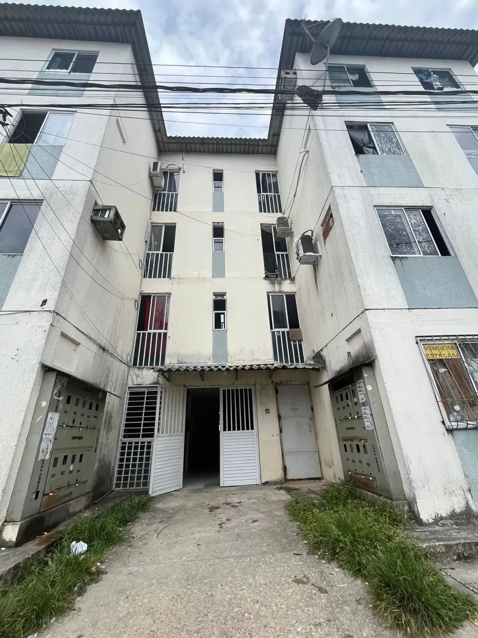 VENDA  APARTAMENTO NO RESIDENCIAL MANAUARA I  SANTA ETELVINA