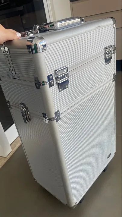 Maleta de maquiagem Ruby?s dois andares prata - Foto 6