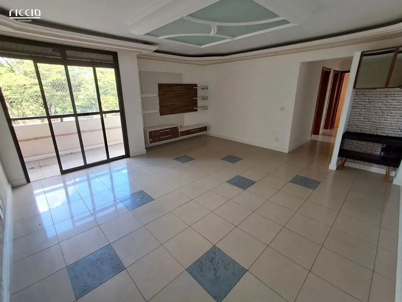 Valencia, apartamento com 115m2 em frente ao Quinta das Flores - Bosq Eucaliptos