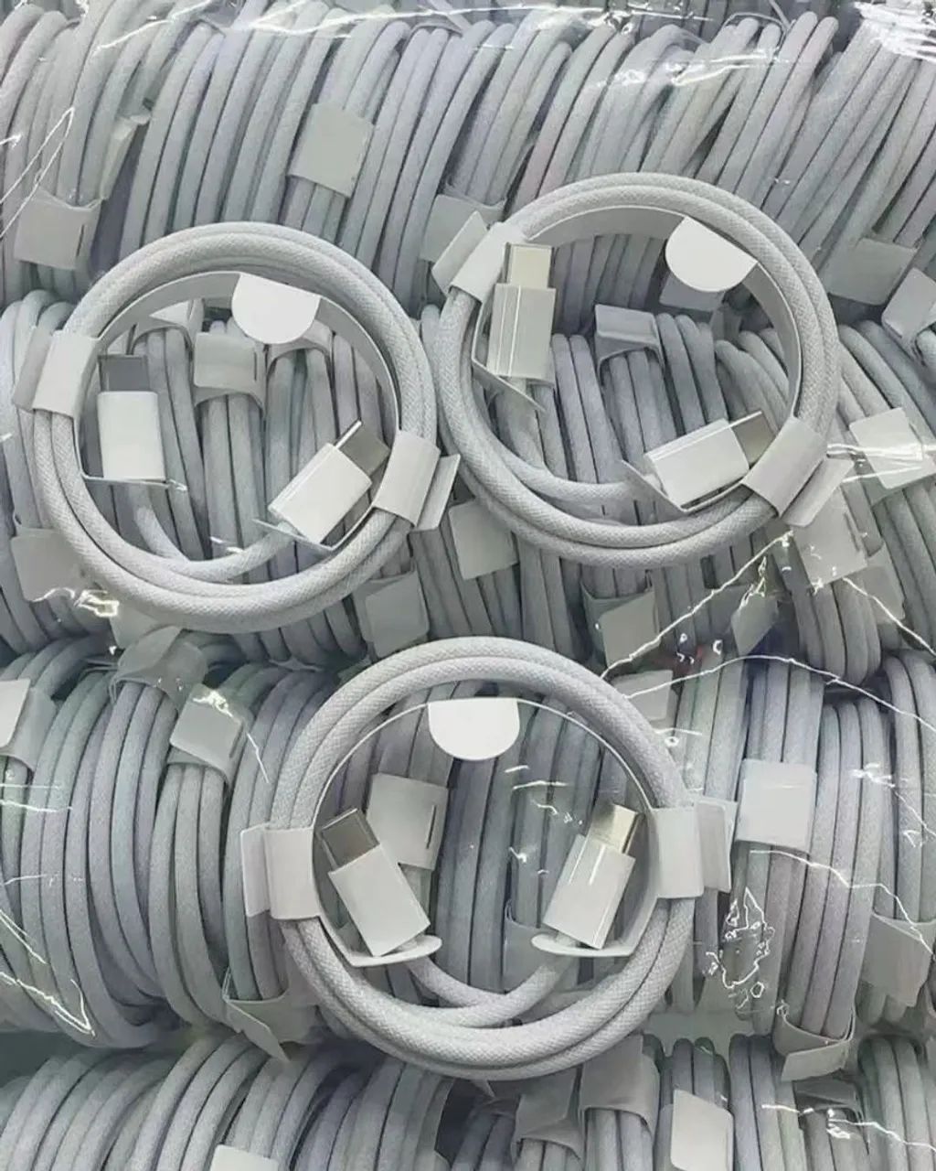 Carregador USB-C 20W Apple - Novo - Foto 3