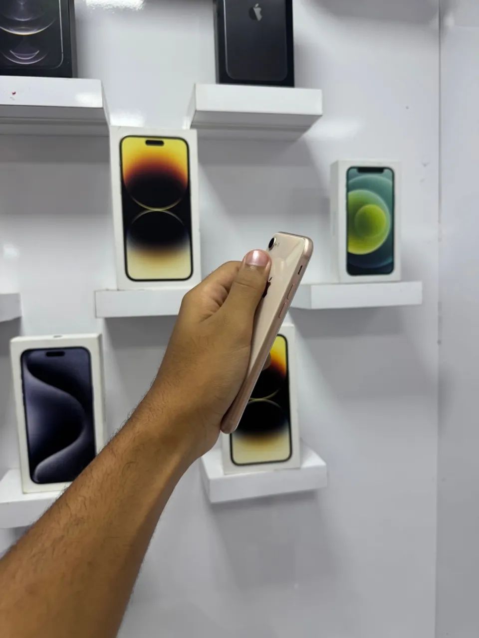 IPHONE 8 64 GB  - Foto 3