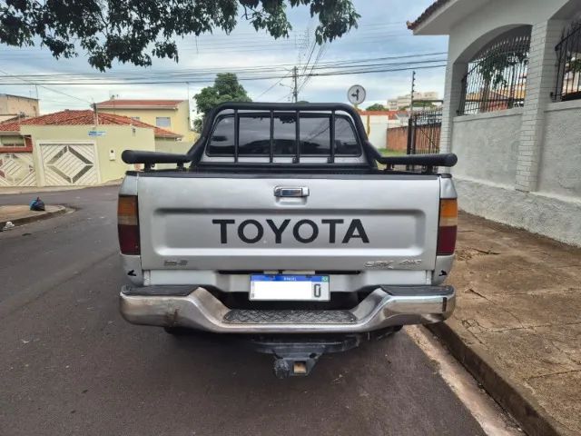 Toyota Hilux SRV 3.0 turbo diesel 4x4 - revisada - Foto 4