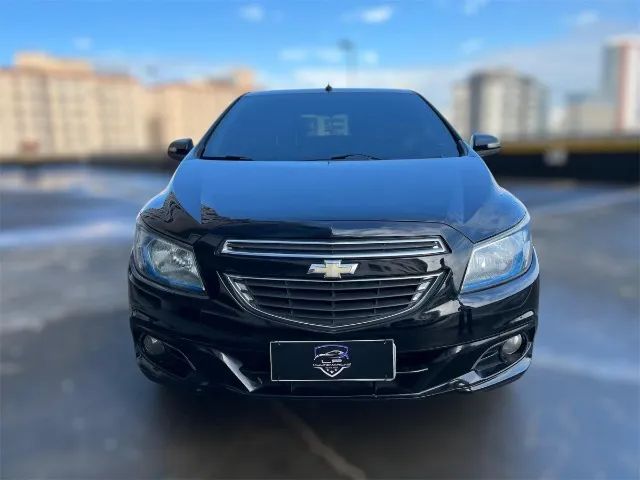 CHEVROLET PRISMA 1.4 AUTOMÁTICO LTZ 2014  Aceito Troca e Financio