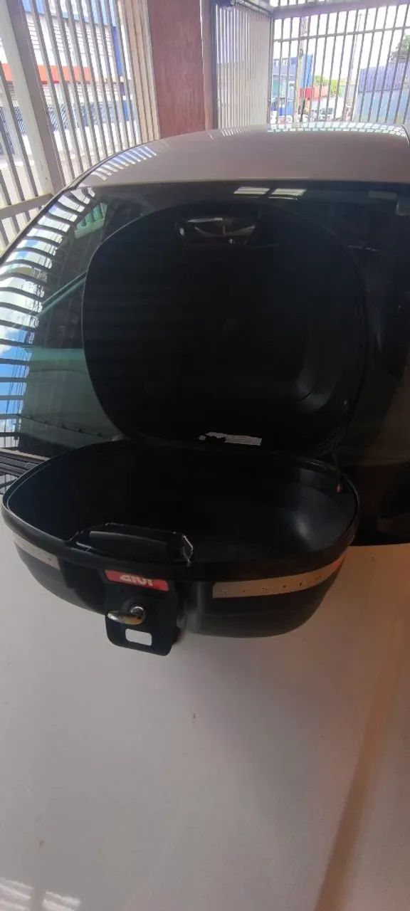 Baú Bauleto 35 Litros Fume monolock - Foto 4