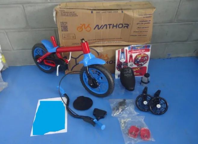 Bicicleta spider man Aro12 Nova na caixa - Foto 4