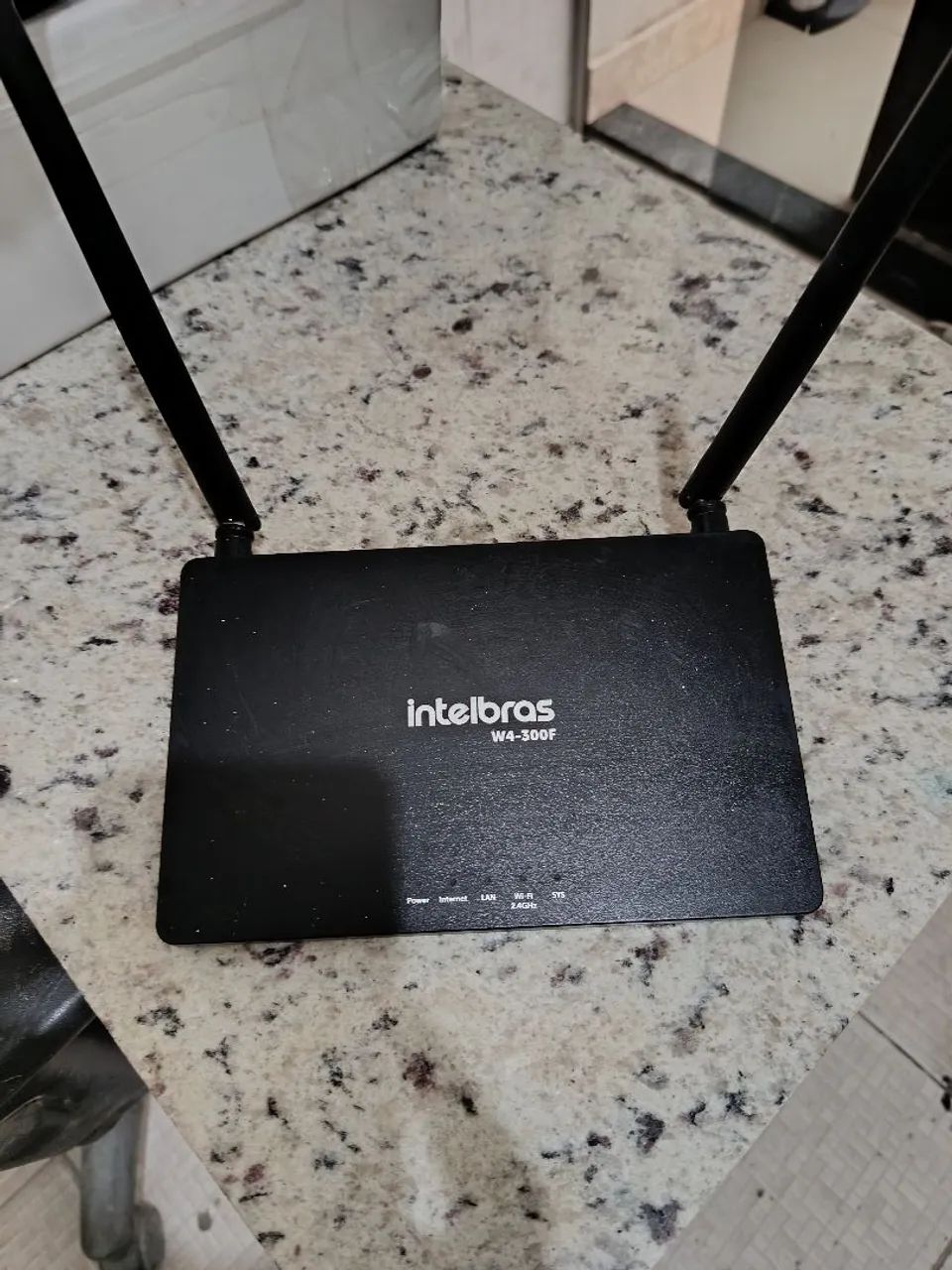Roteador Intelbras W4-300F
