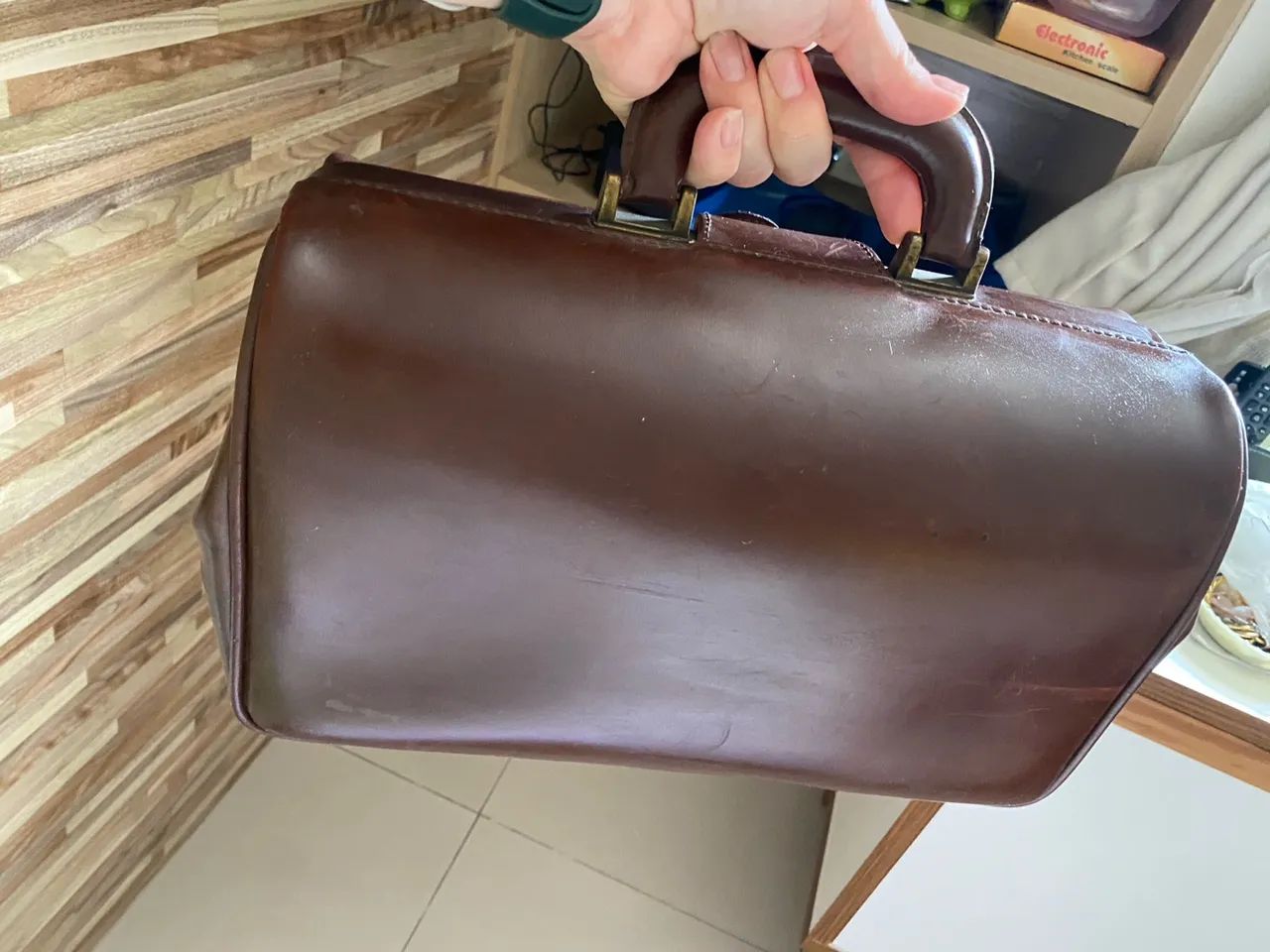 Bolsa de mão vintage em couro marrom - Foto 3