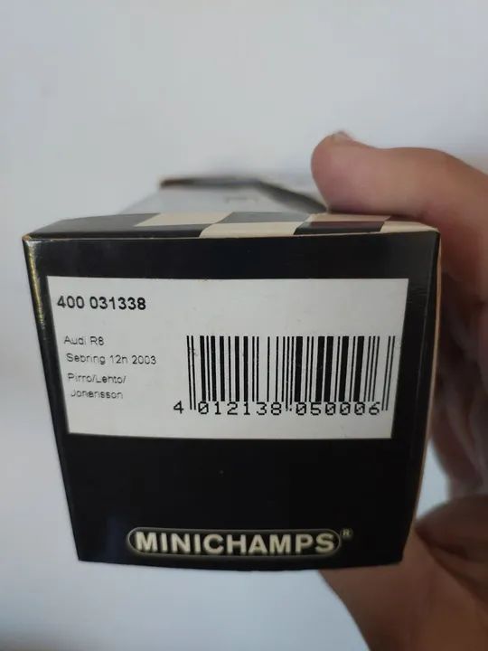 Miniatura 1:43 Minichamps Audi R8 - Edição Limitada - Foto 5
