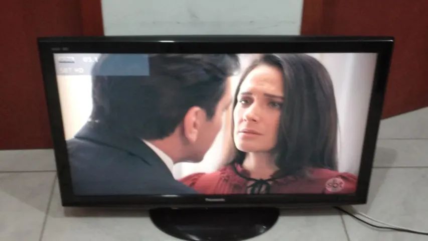 Tv Panasonic lcd 42 polegadas "Não é smart" - Foto 2