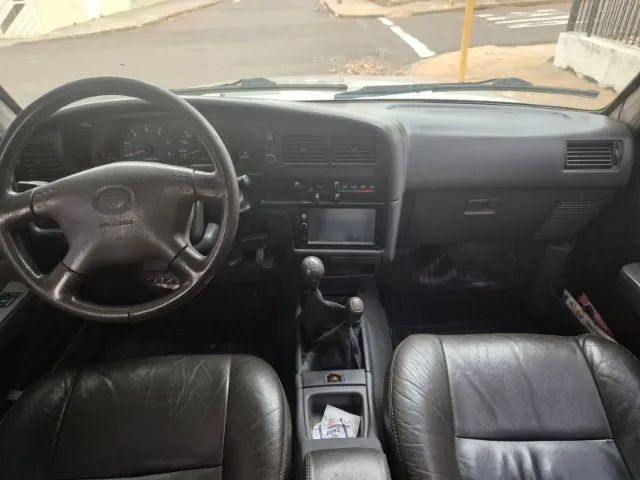 Toyota Hilux SRV 3.0 turbo diesel 4x4 - revisada - Foto 5