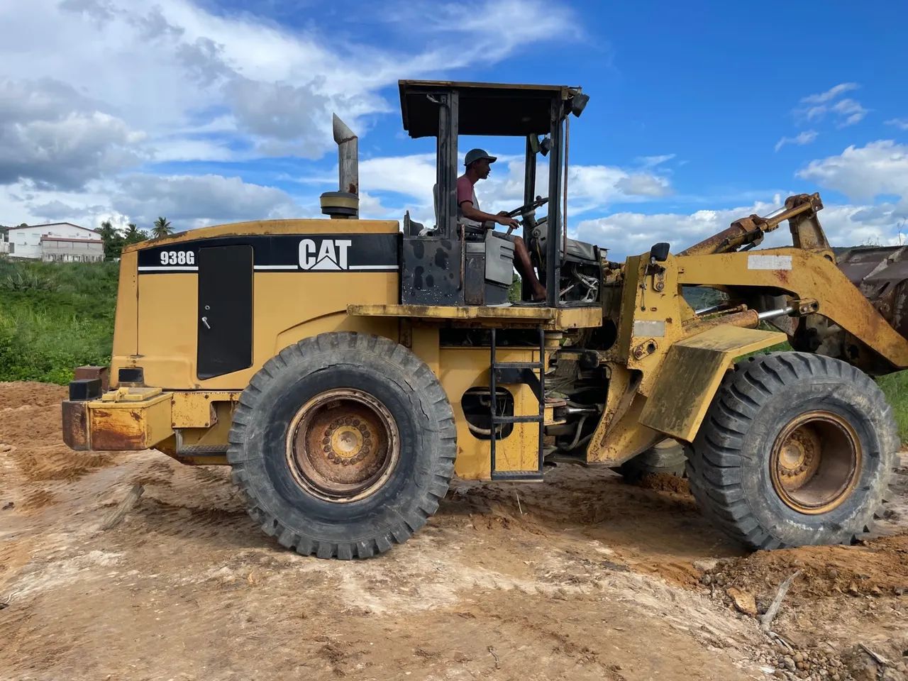 Trator Caterpillar 938G