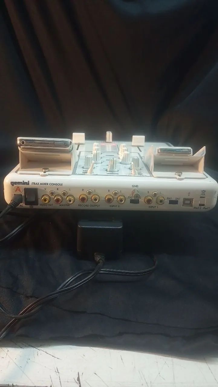 Gemini Itrax Mixer console - Foto 3