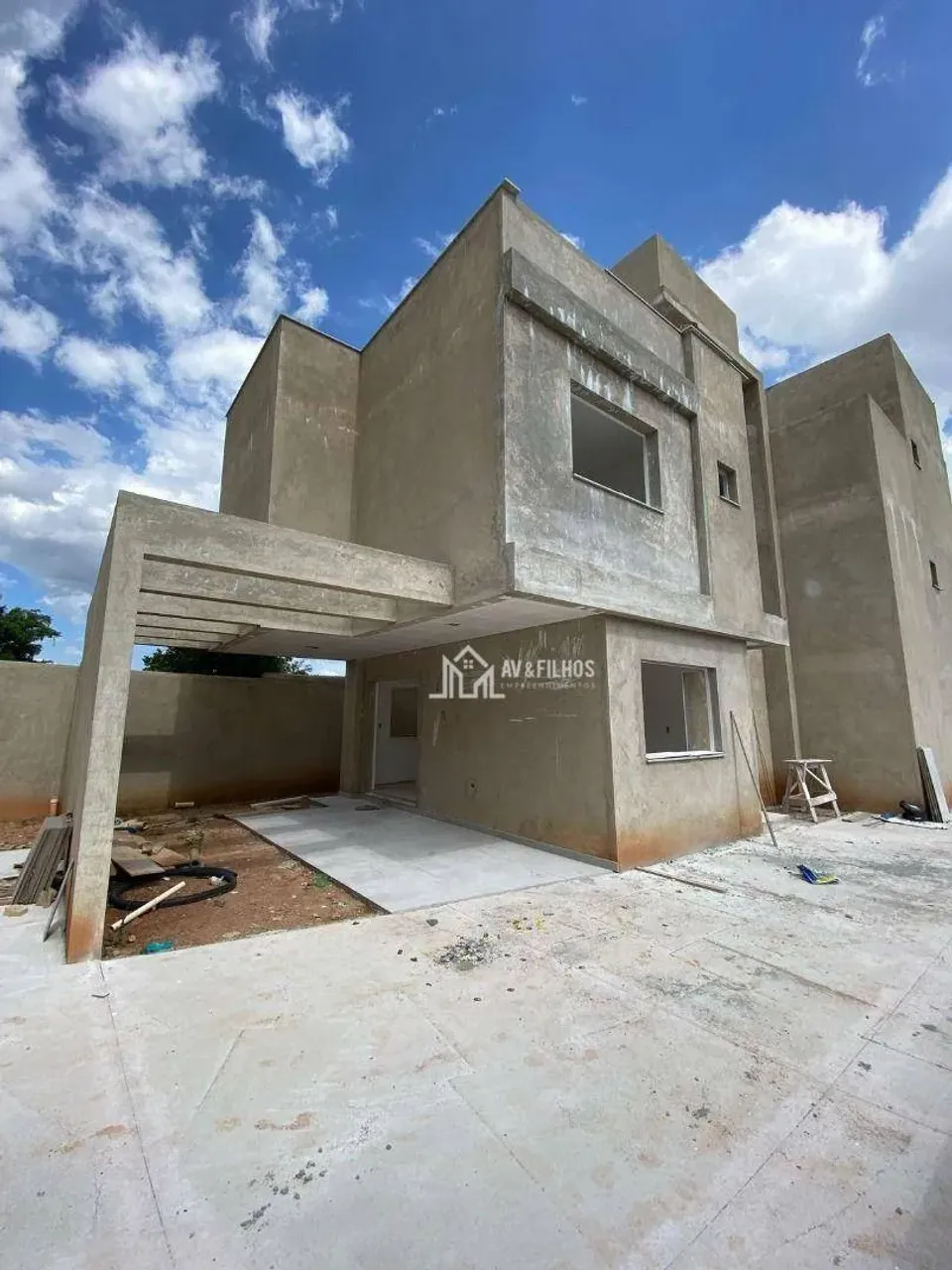 Sobrado novo no Uberaba - Curitiba