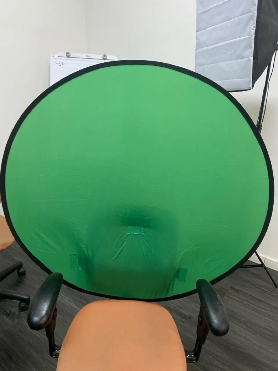 Fundo Chroma Key Retrátil para Estúdio