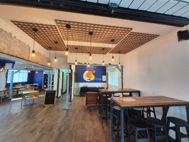 Restaurante/Bar Completo à Venda em Região Nobre de Curitiba