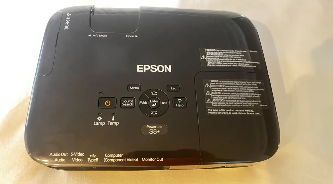 Projetor Epson PowerLite S8+