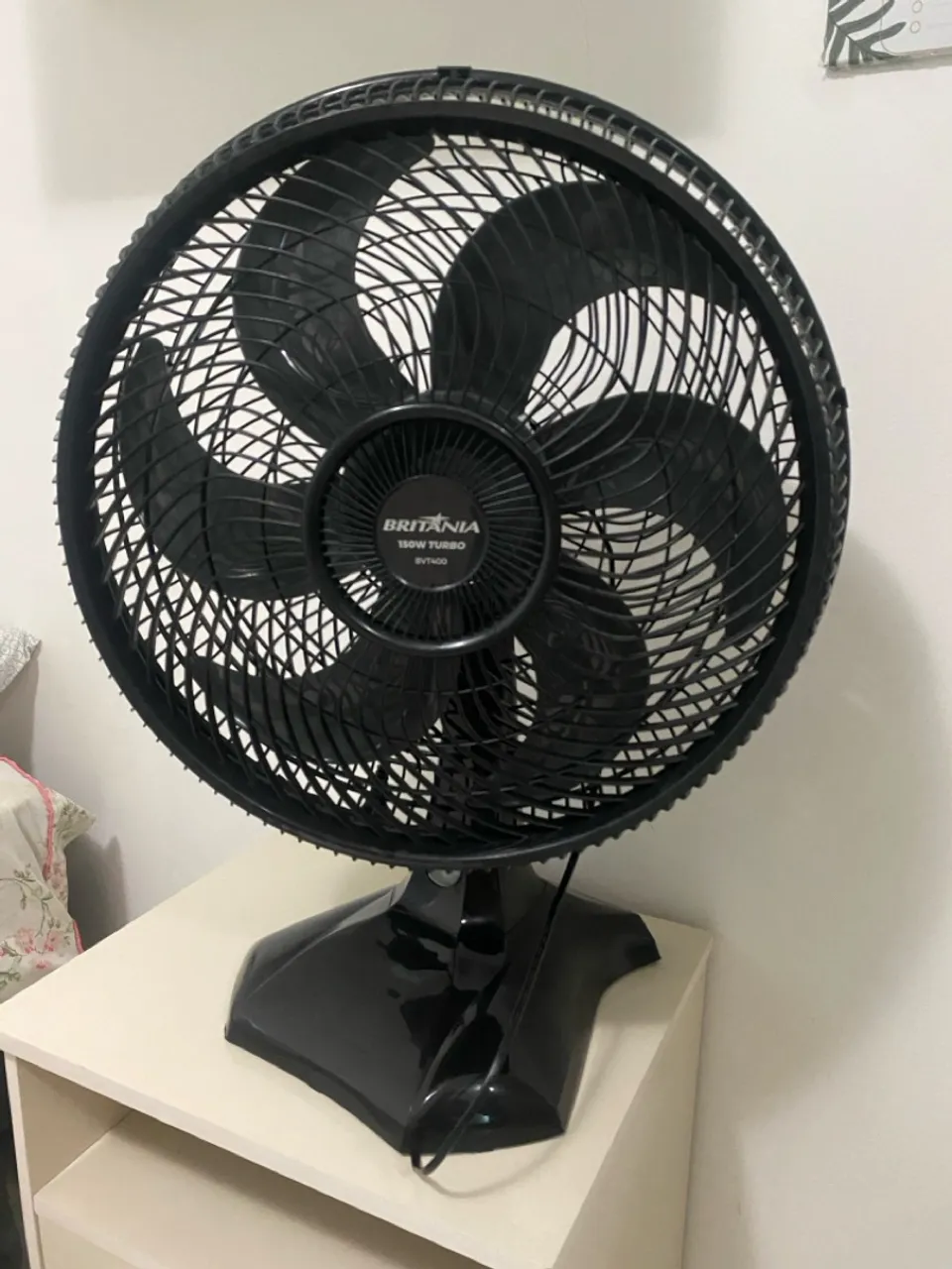 Ventilador de Mesa Britânia 1000W Turbo