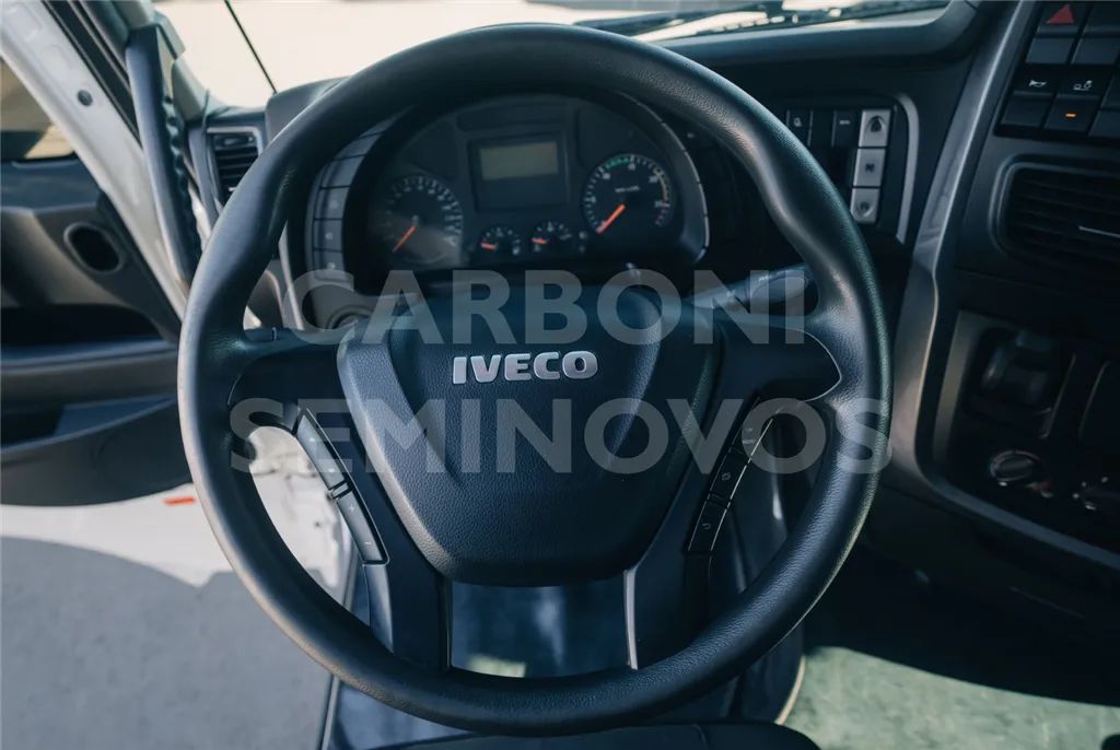 IVECO HI WAY 600S44T 6X2, ANO 2018/19 - Foto 7