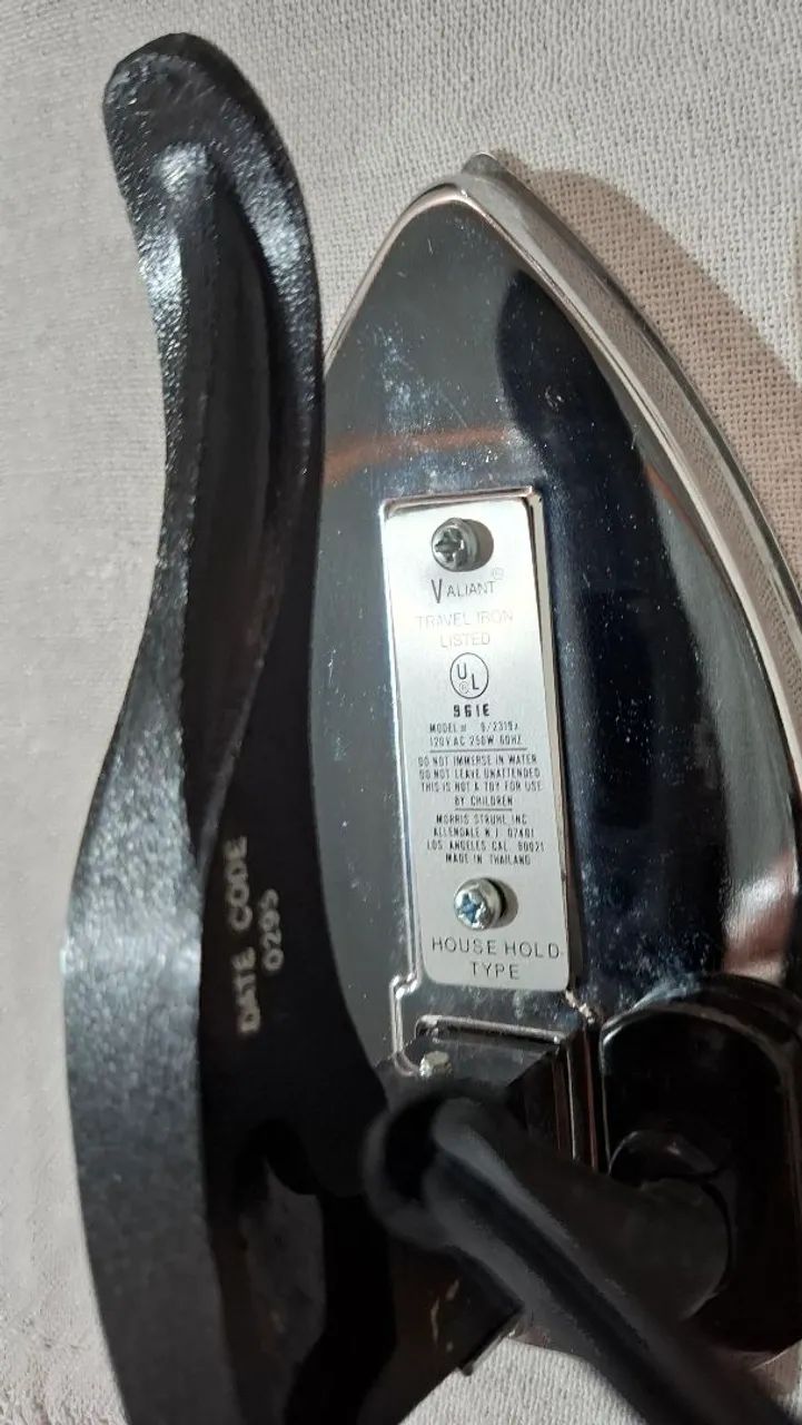 Ferro de passar para viagem. - Foto 2