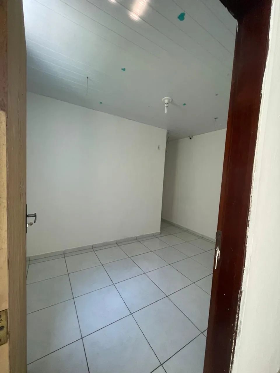 CASA A VENDA 240,000,00 QUITADA - Foto 4