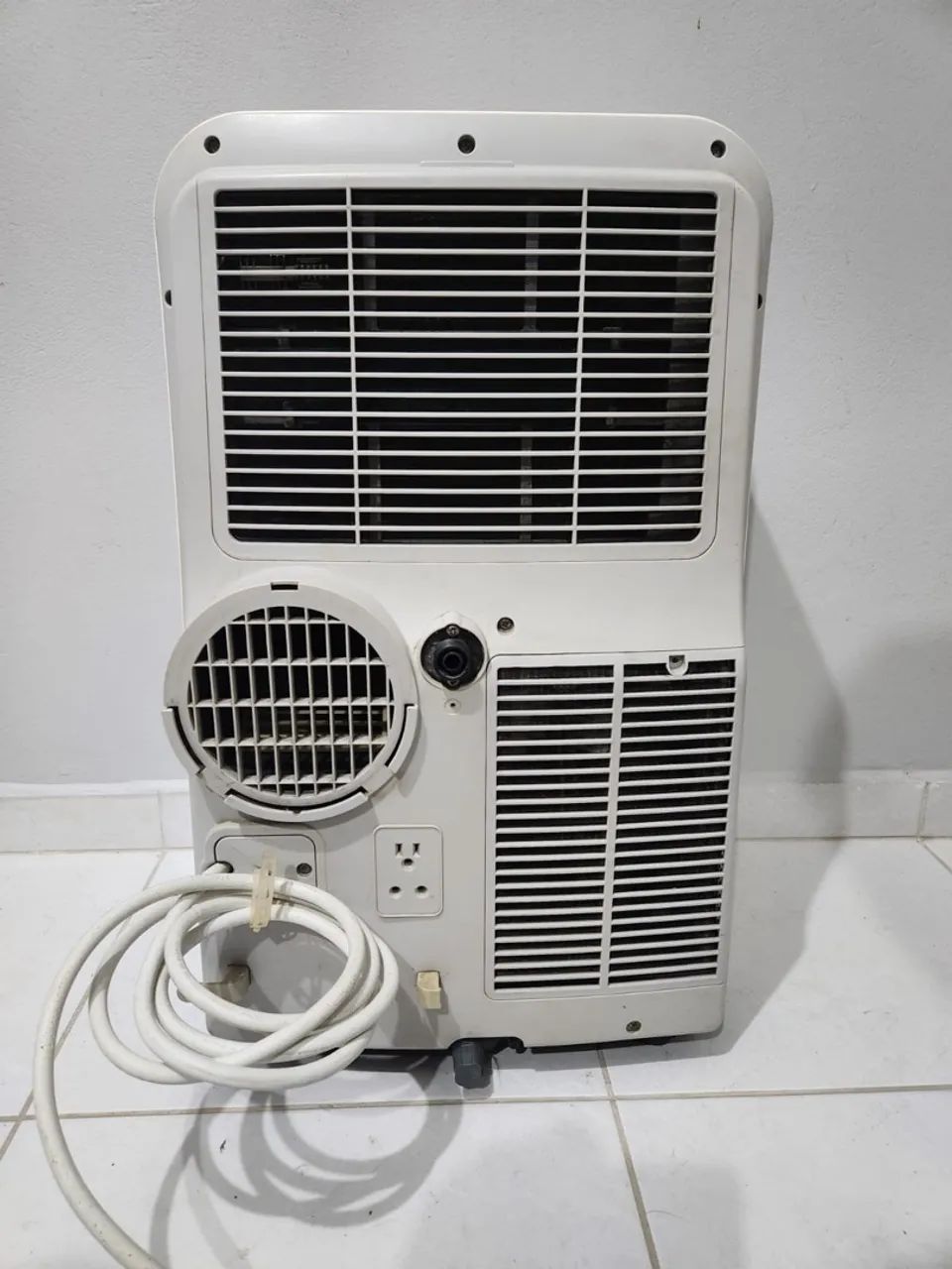 AR-CONDICIONADO PORTÁTIL MIDEA 12.000 BTUs - Foto 3