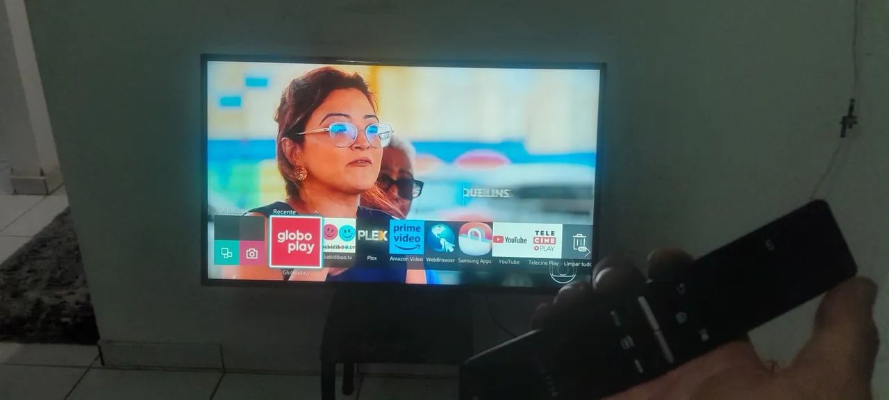 Tv Samsung smart 50 polegadas pega todos aplicativos linda de imagem zera - Foto 2