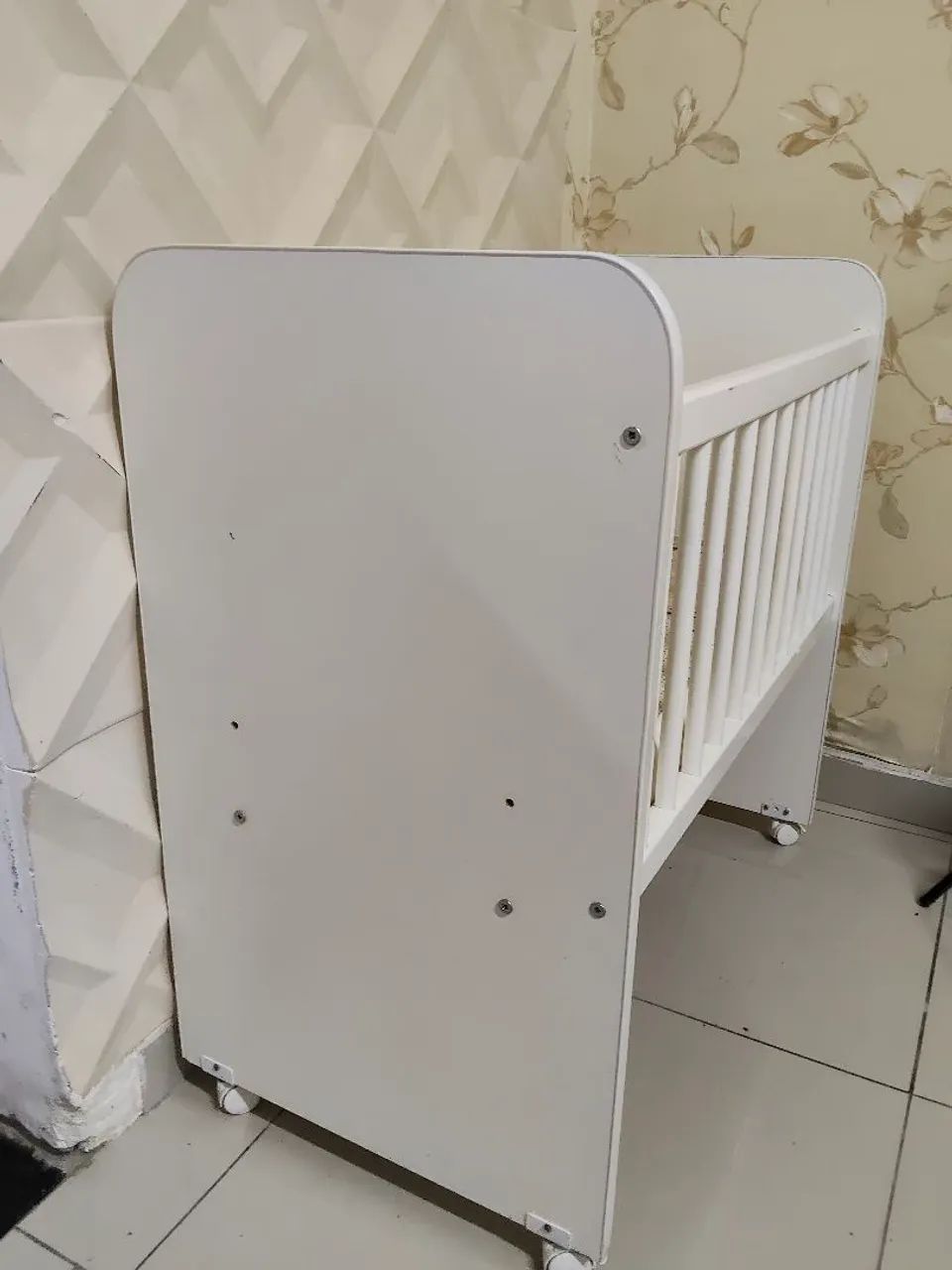 Mini berço com colchão - Foto 2
