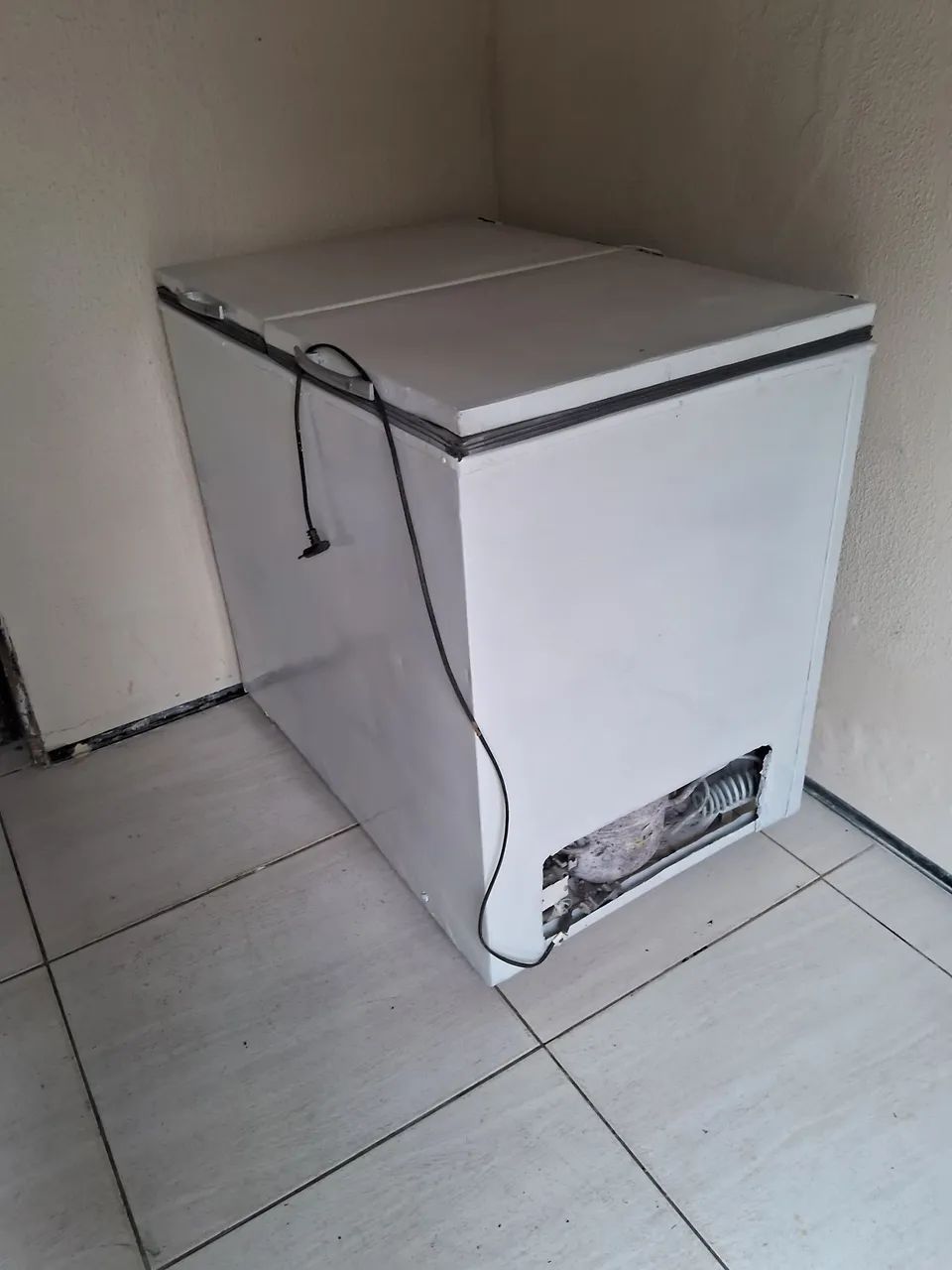 FREZER ESMALTEC 400L - Foto 2