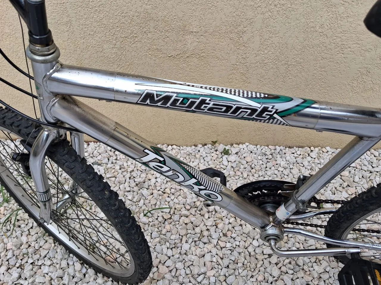 Bicicleta aro 24 Cromada 18 velocidades - Foto 3
