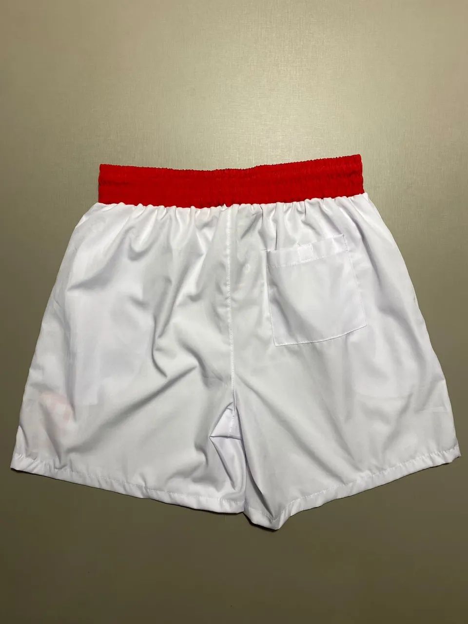 Bermuda TH Branco/Vermelho Limitado - Foto 2
