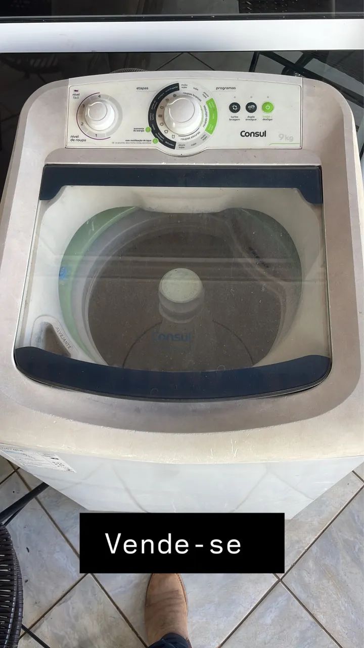 Máquina de lavar roupas
