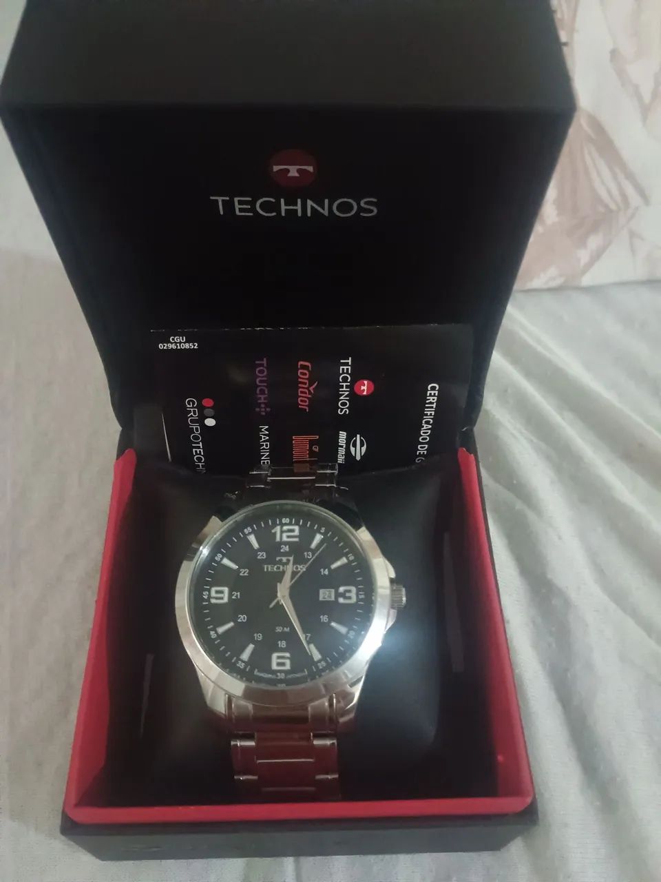 Vendo relógio TECHNOS ORIGINAL funcionando perfeitamente 