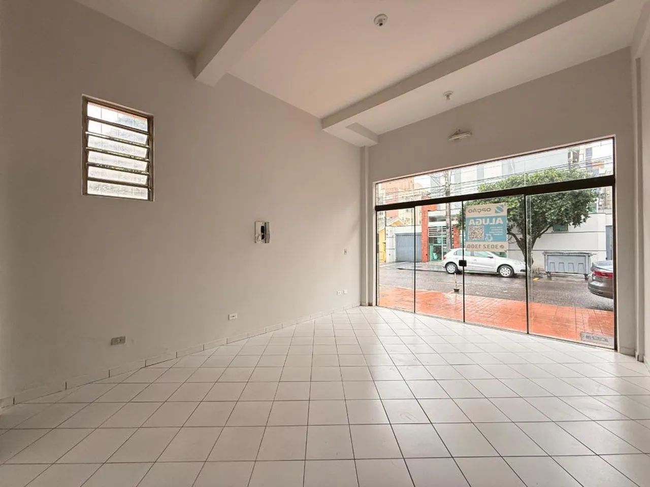 Sala para alugar em Maringá, Zona 07, com 28 m² - Foto 4