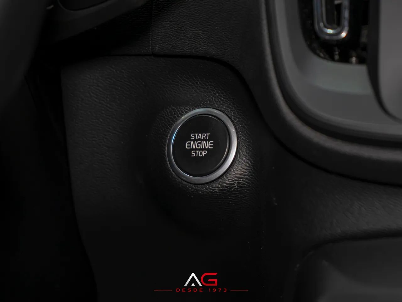 Volvo XC 40 T-4 2.0 190cv FWD, foto 7 de 20