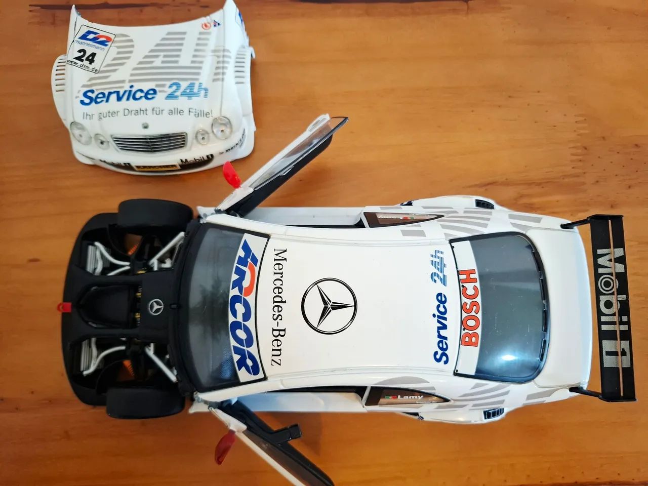 Miniatura Mercedes CLK DTM 1:18-Maisto - Foto 5