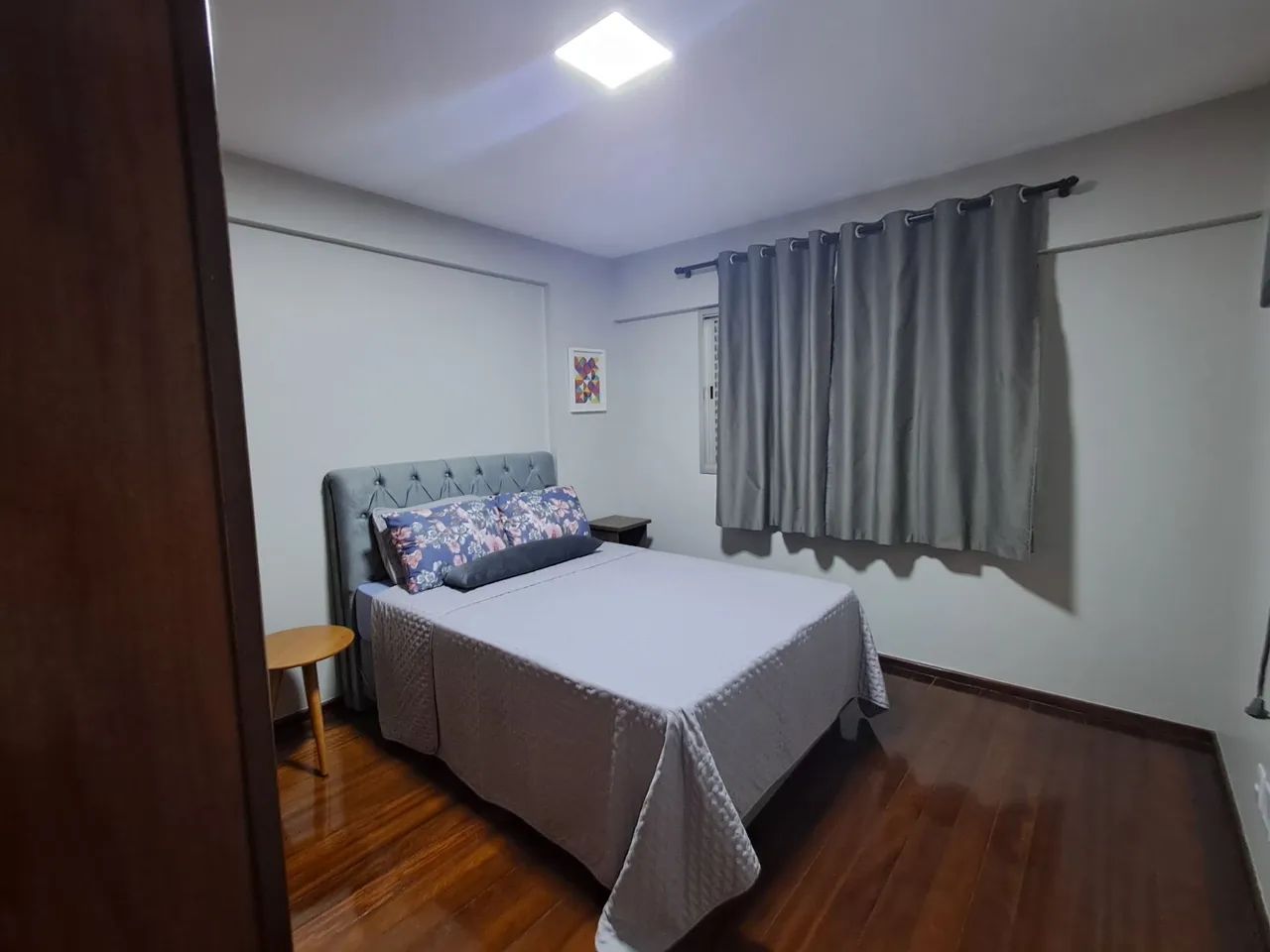 Alugo apartamento mobiliado próximo UFU Sta Mônica. - Foto 4