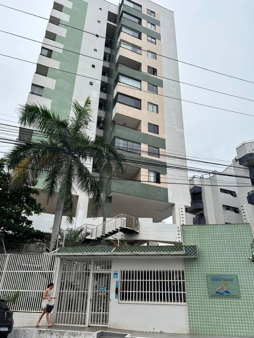 Alugo Excelente Apartamento no Monte Pascoal